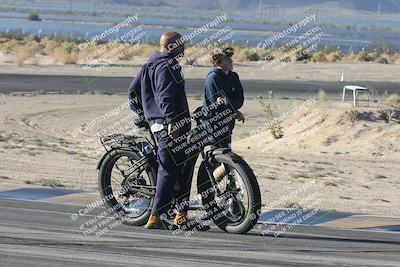 media/Oct-30-2025-Racers Edge (Thu) [[dabbdaf680]]/1-Around the Pits- Track Walk/